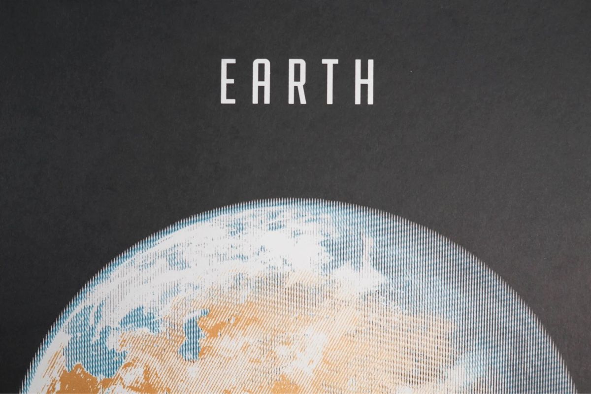 Poster & Bilder: PLANET EARTH POSTER – Gebraucht aus Zürich von jankais3r 1