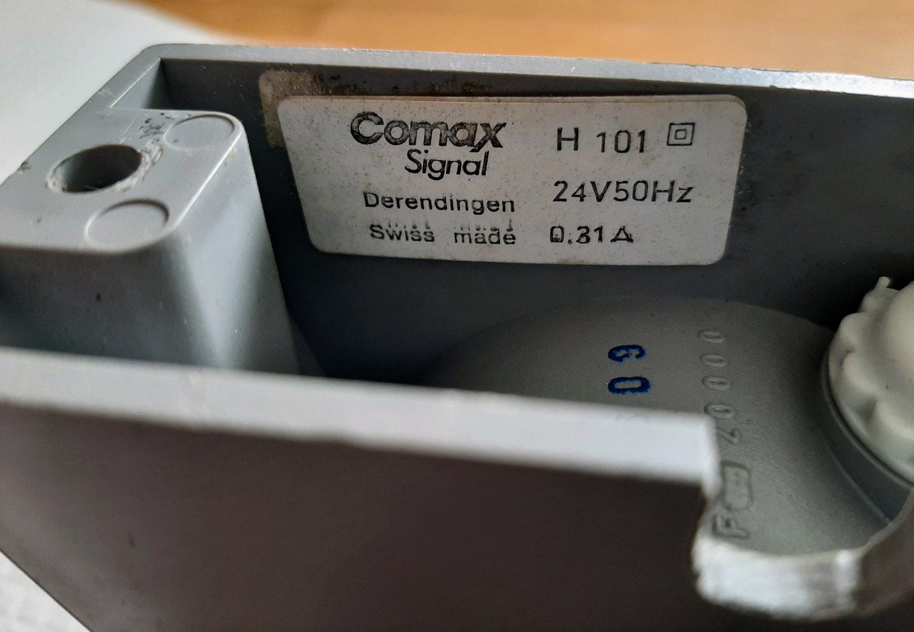Componenti elettronici: Horn Comax Signal Hupe – Usato da Zürich venduto da Zurich 5