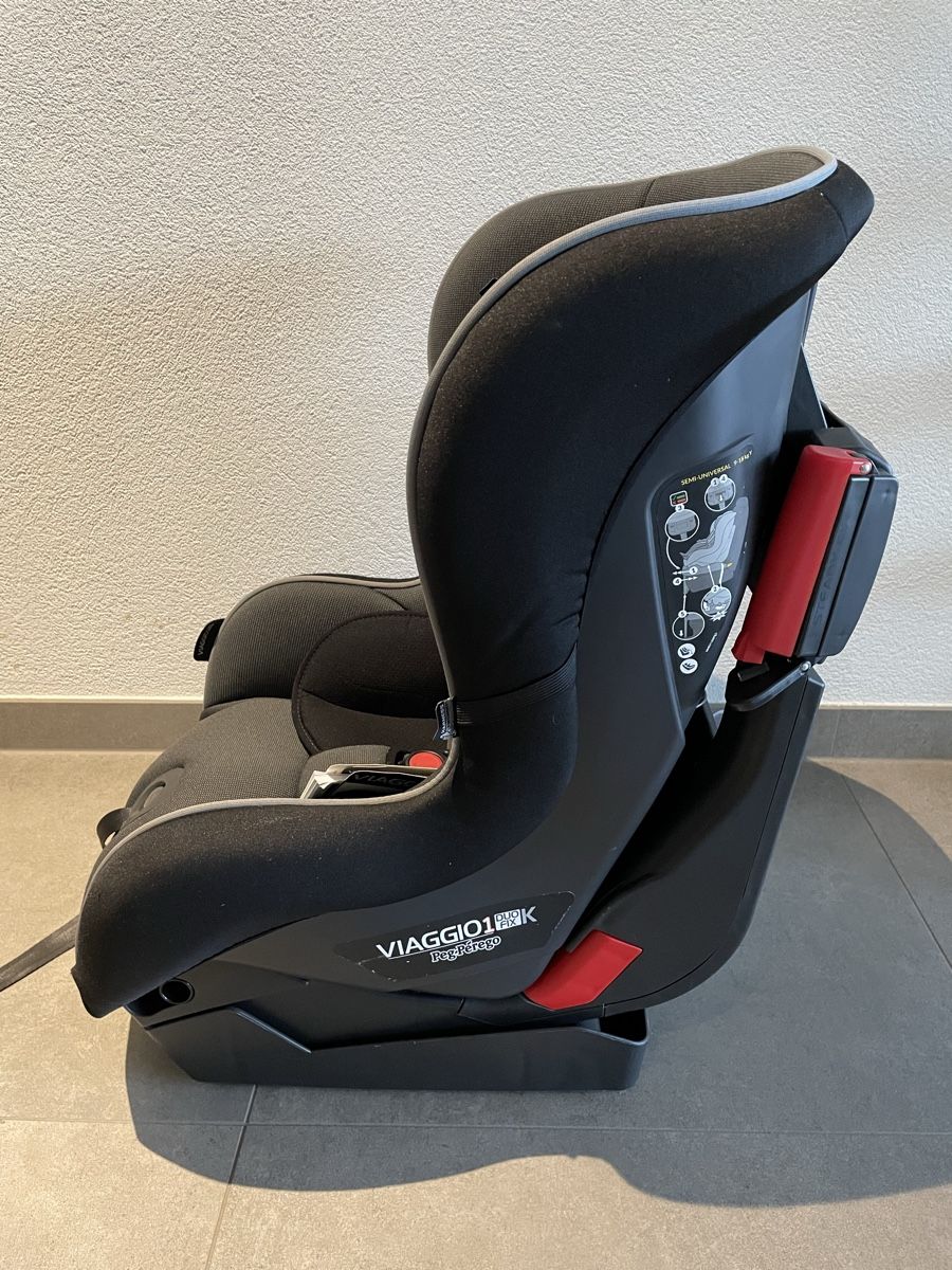 Peg Perego Seggiolini per auto: Siège auto Peg Perego Viaggio Duo-Fix – Usato da Dombresson venduto da Bru-Way.WE.co 1