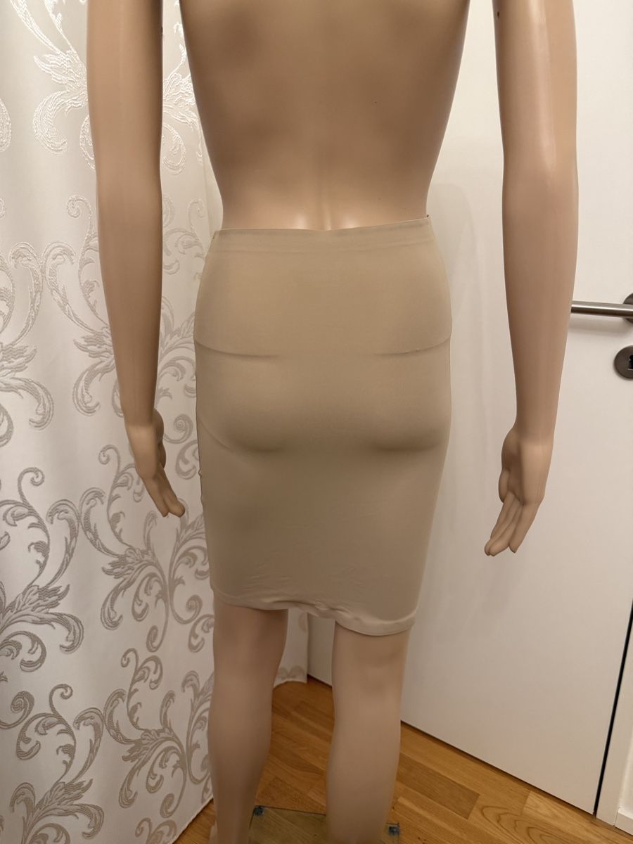 Altra biancheria intima: Unterrock beige Grösse S-M neu – Nuovo (secondo la descrizione) da Basel venduto da Ksjusha 2