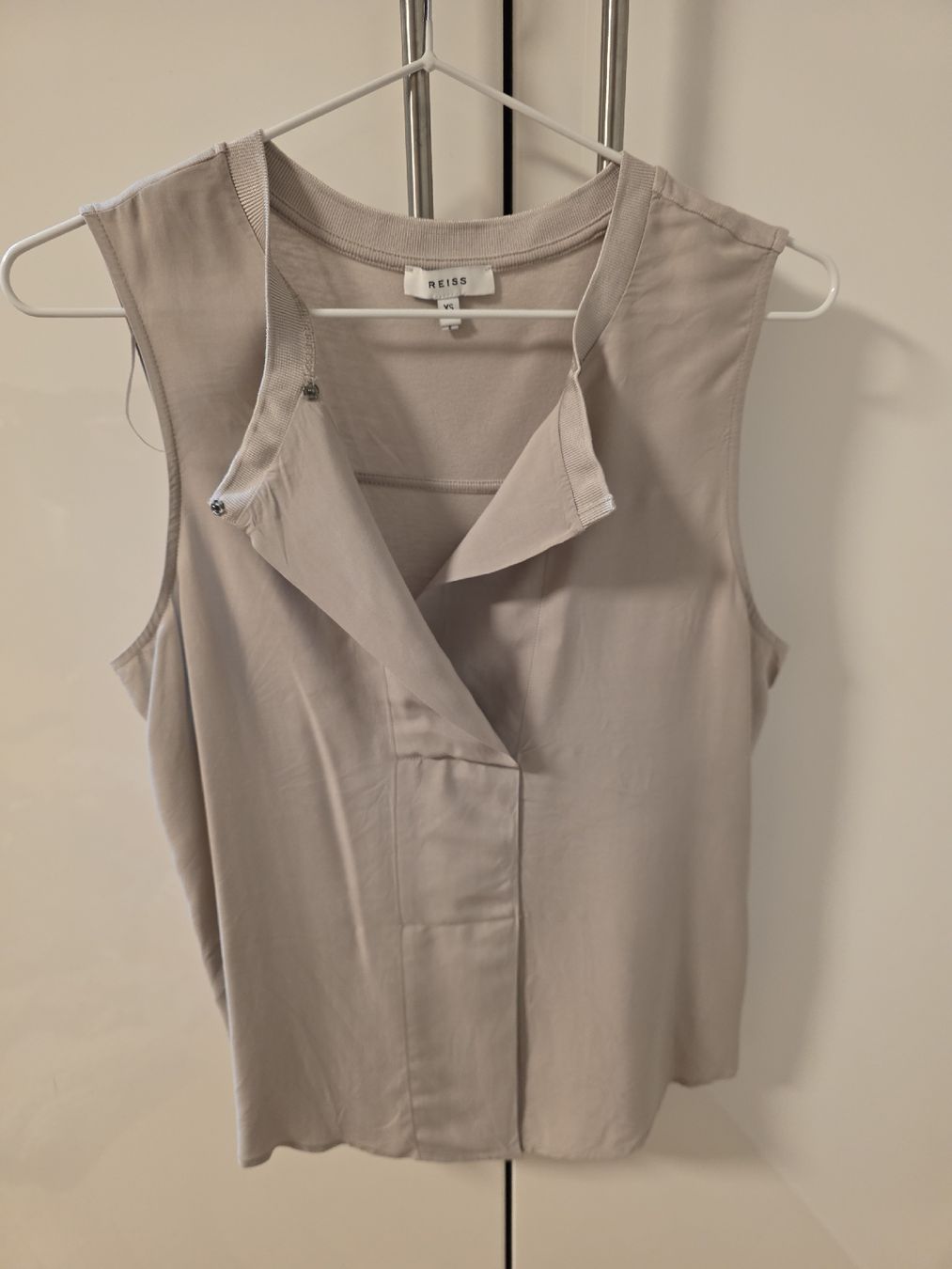 Top: Reiss XS beige top – Nuovo (secondo la descrizione) da Zürich venduto da lit_n7pb 1