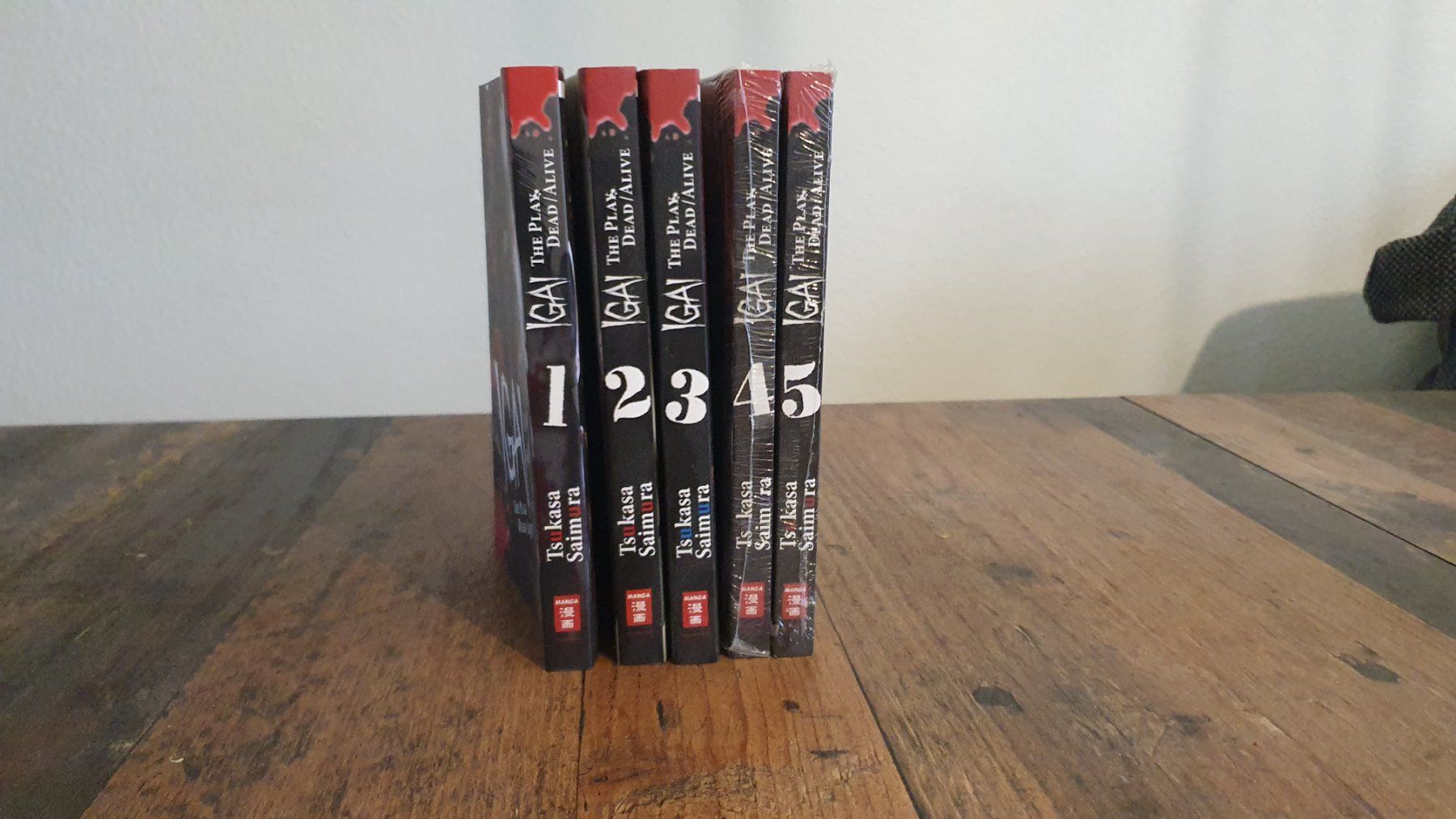 Fumetti: IGAI Band 1-5 – Nuovo (secondo la descrizione) da Pratteln venduto da lookatherizinosaurus