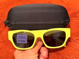 CELINE Monochroms Rechteckige Neon-Sonnenbrille