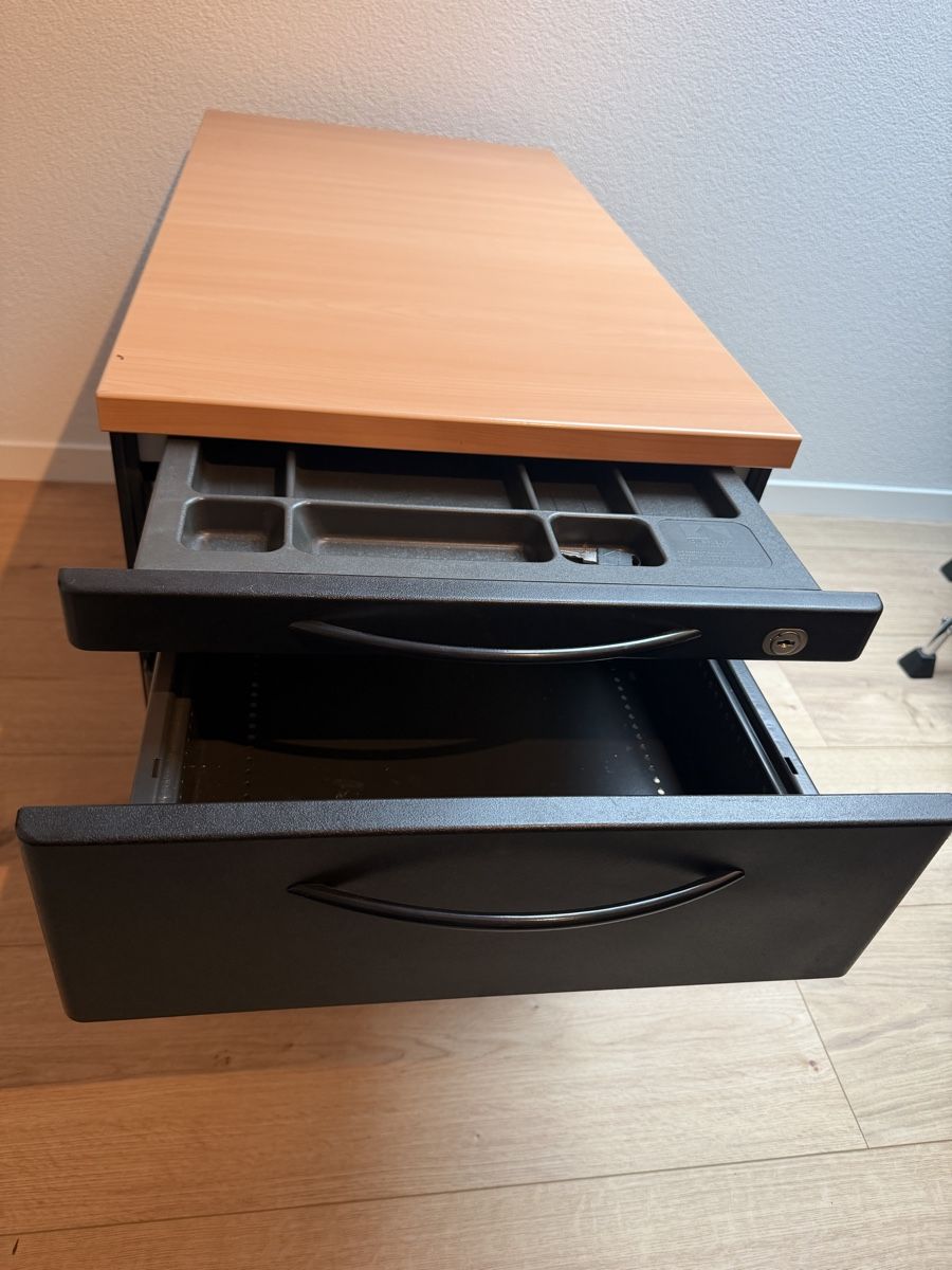 Banconi: Büro-Korpus – Usato da Illnau venduto da Bruesen 1
