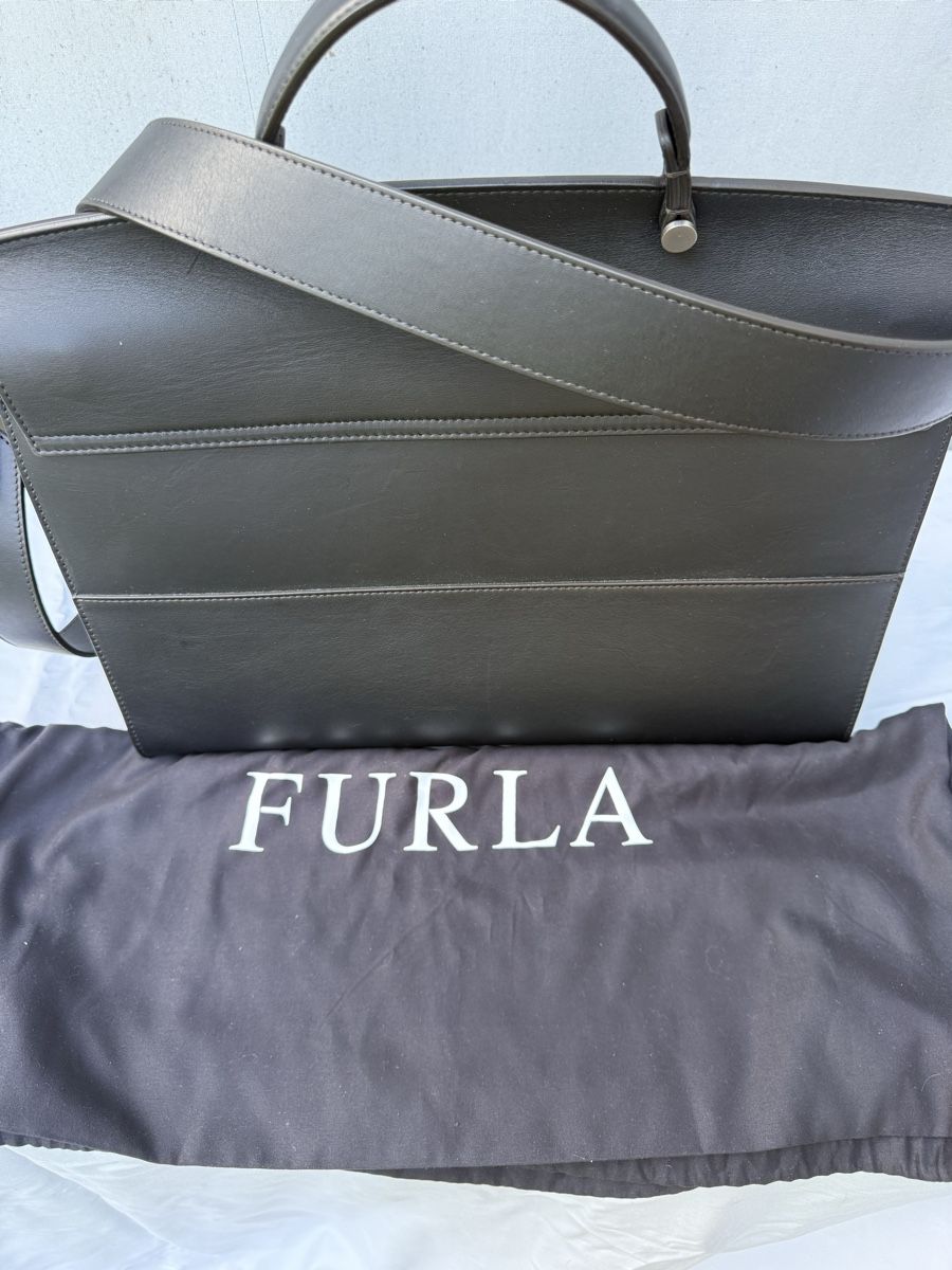 Furla Borse: Tasche Furla Italy – Nuovo (secondo la descrizione) da Elgg venduto da dan_f8gv 3