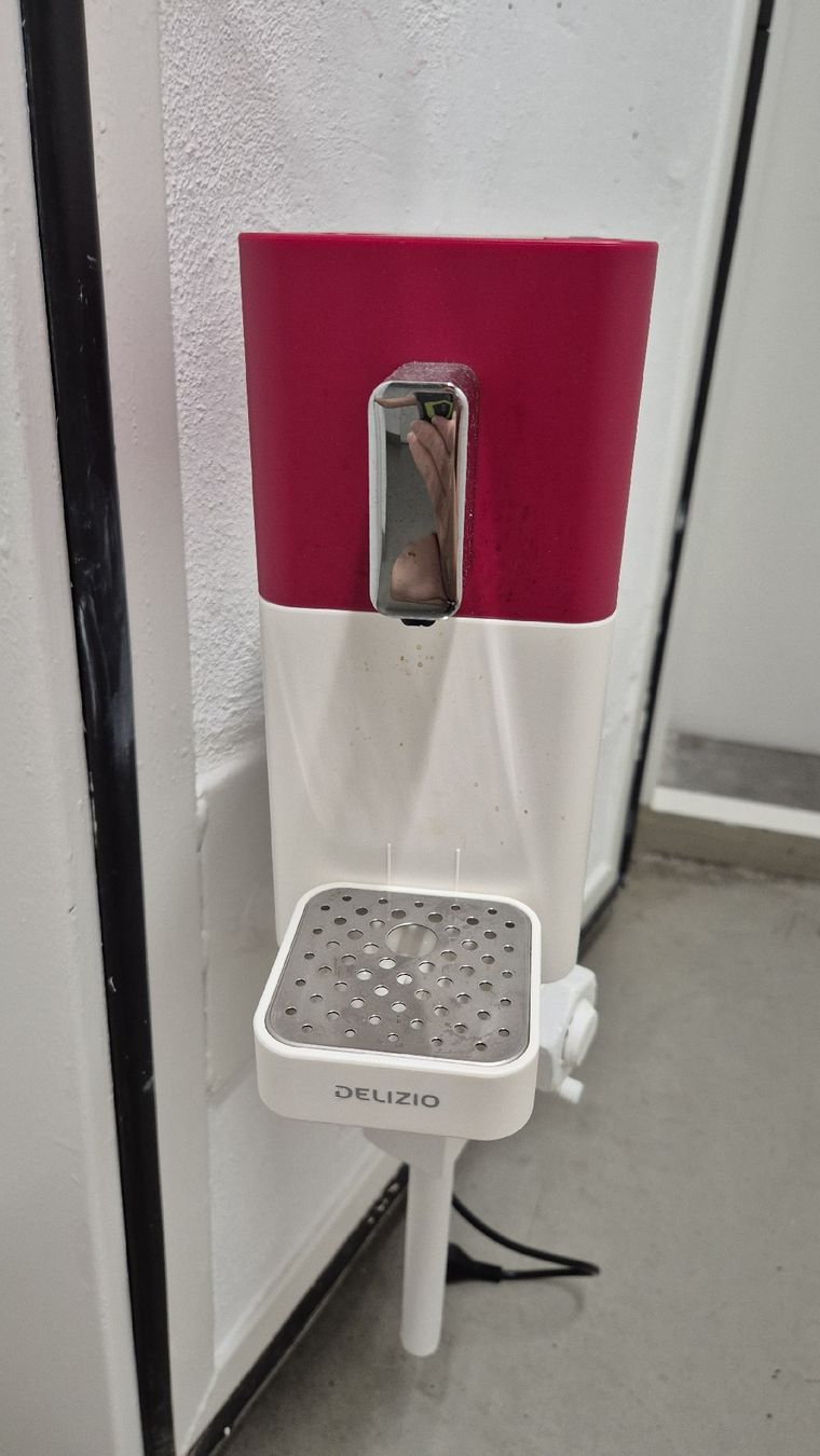 Delizio Macchine per caffè & Macchine per espresso: Delizio machine à  café – Usato da Genève venduto da Patrice07