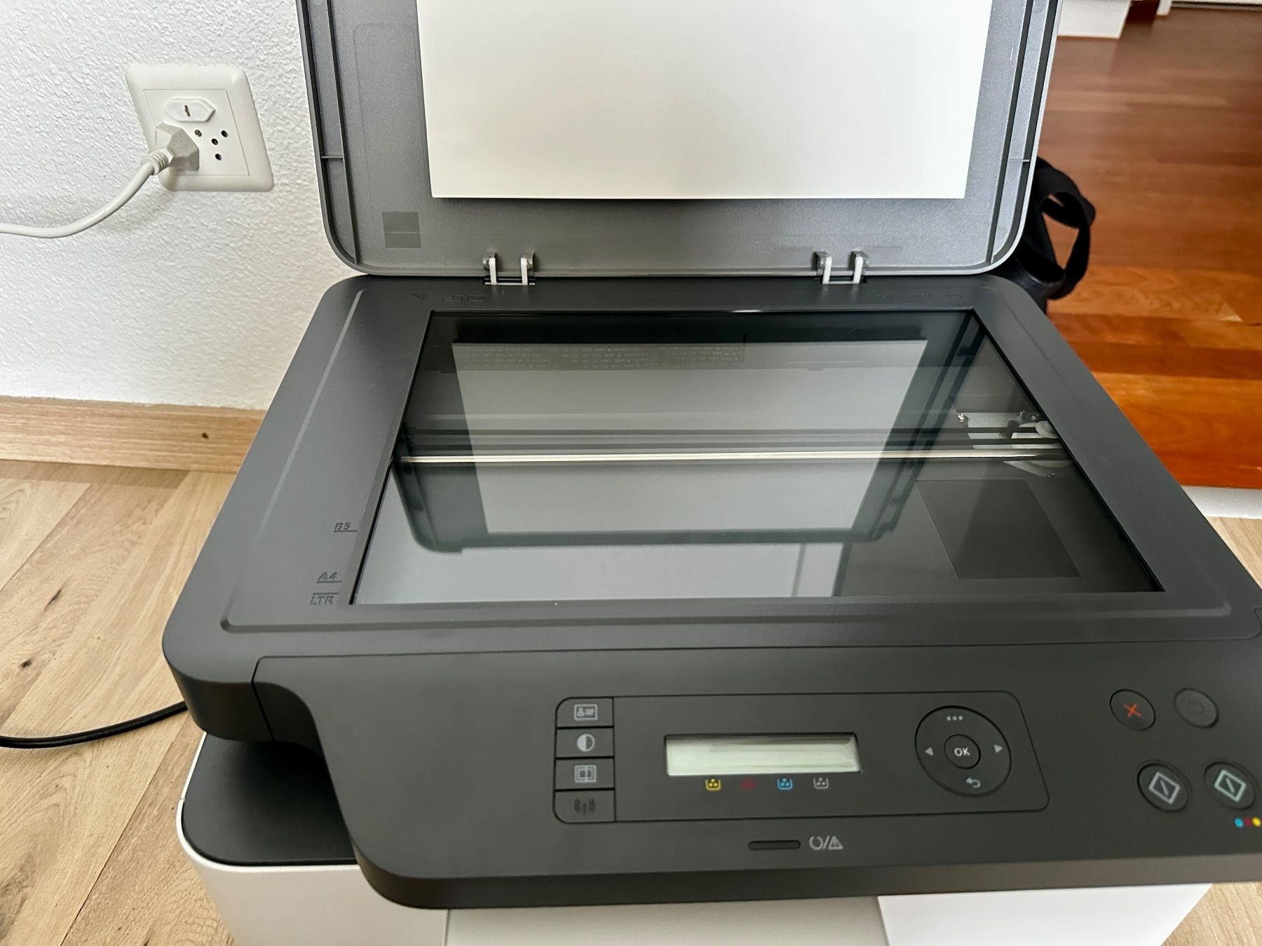 Hewlett Packard Stampanti: HP Color Laser MFP 178nw – Difettoso da Adligenswil venduto da ajuga 1
