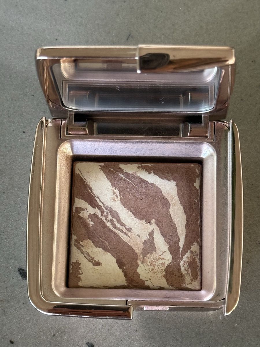 Hourglass Make-up: Hourglass Bronzer Ambient Diffused Bronze Light - travelsize – Usato da Ottenbach venduto da Suni_82 1