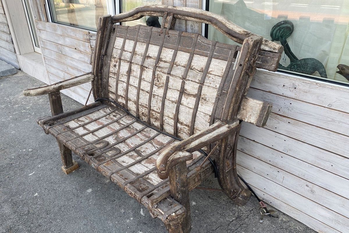 Panchine: Einmalige sehr alte Teakholz Sitzbank – Usato da Ballwil venduto da ClassicGallery 1