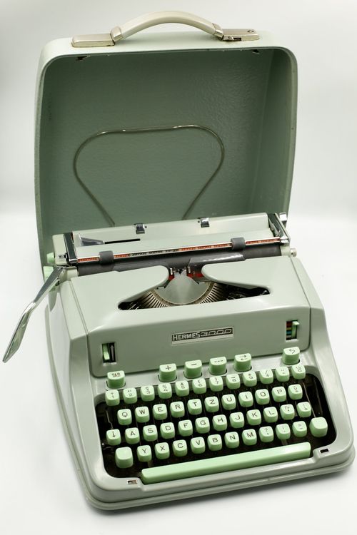 machine à écrire Hermès 3000 (Gebraucht) in Biel/Bienne für CHF 34.9 ...