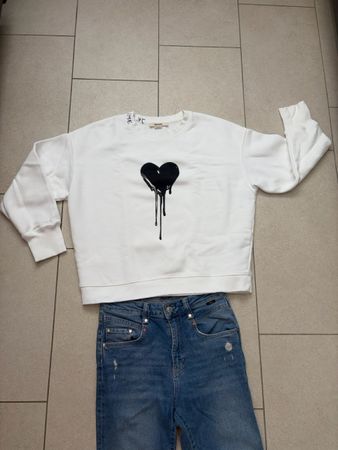 Zadig & Voltaire Sweatshirt Gr. L – Weiß mit schwarzem Herz