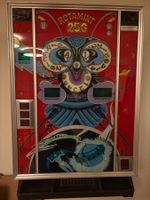 Geldspielautomat als Dekoartikel