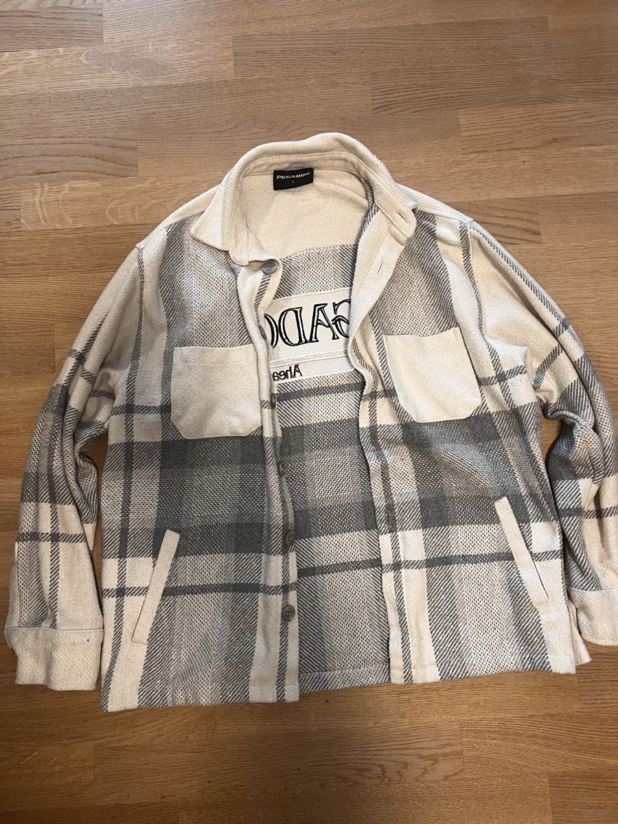 Camicie: Overshirt Pedgador – Usato da Berg am Irchel venduto da MrRanger15