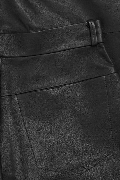 Pantalon en cuir doux avec ceinture et poches arrondies