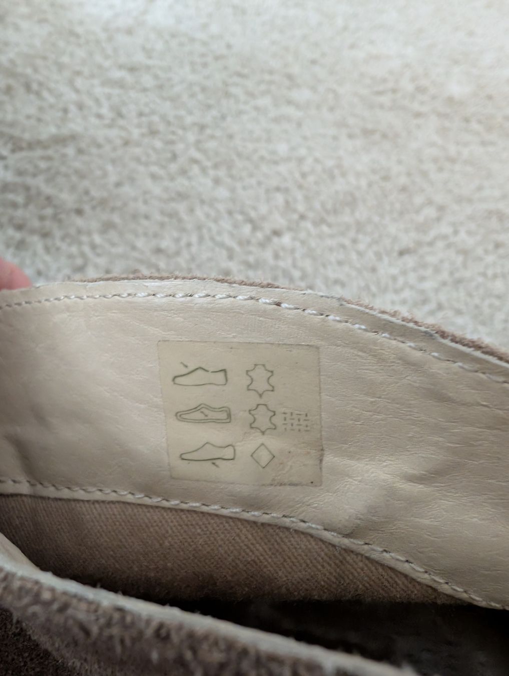 Scarpe da donna: Braune Wildleder Stiefeletten, Gr. 38 – Usato da Sachseln venduto da sunday_rose91 2