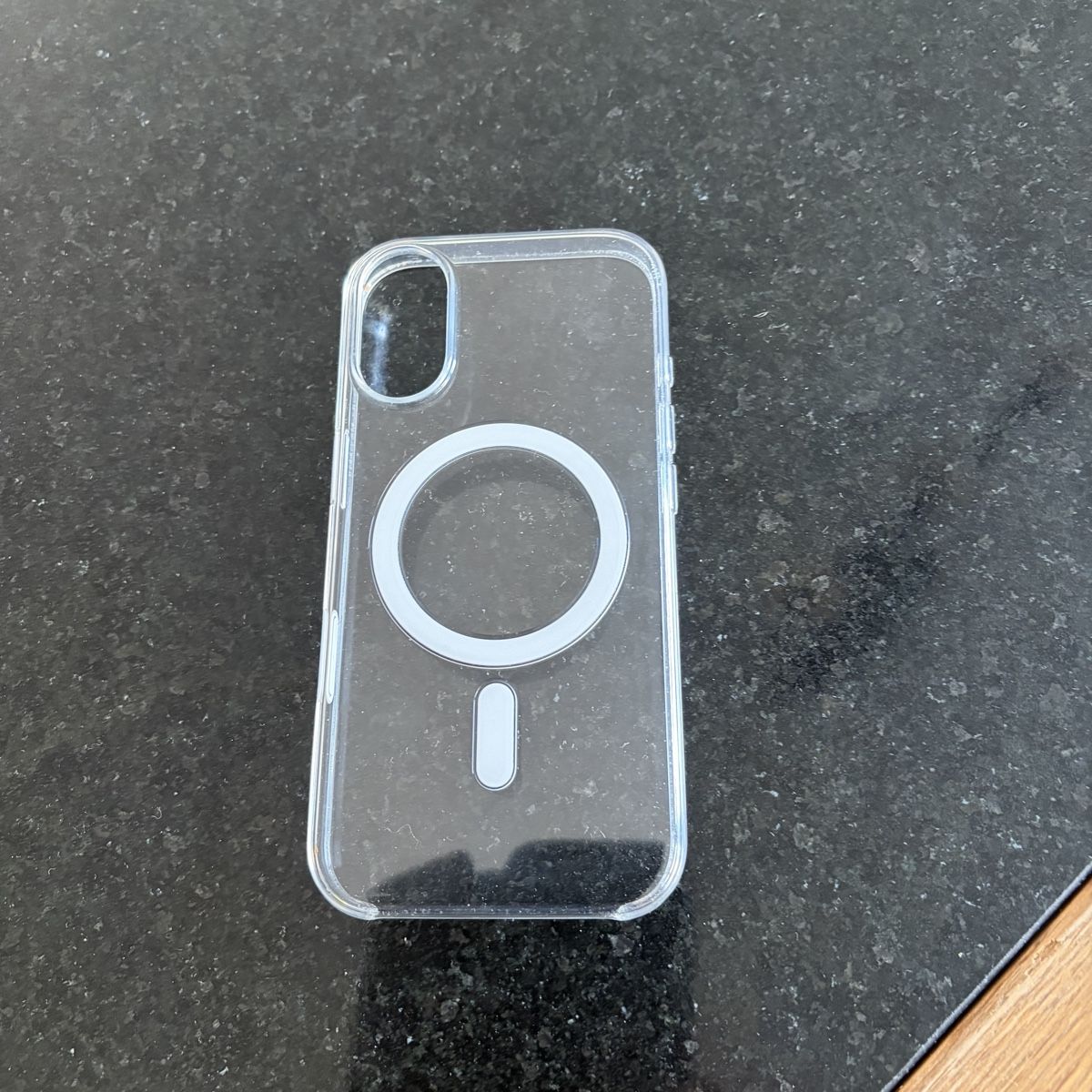 Apple Cover & Protezioni schermo: iPhone 17 hülle – Nuovo (secondo la descrizione) da Kriens venduto da vesna37210 1