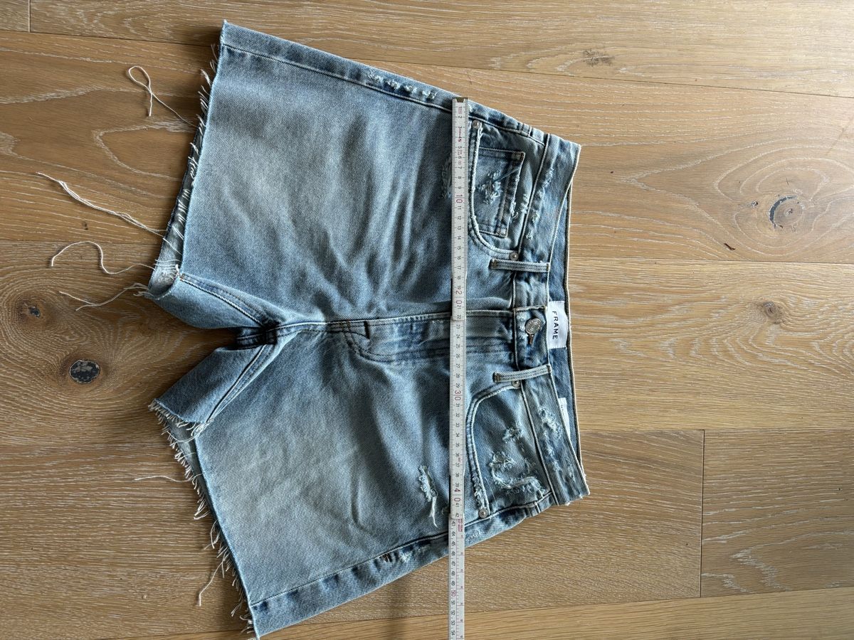 Jeans: Frame short jeans T 26 NEUF – Nuovo (secondo la descrizione) da Pambio-Noranco venduto da mys_898f 2
