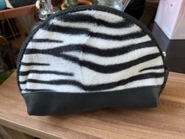 Sandro Fabbri Trousse de maquillage zébrée - comme neuf