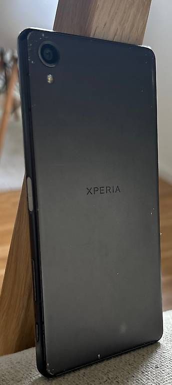 Telefoni cellulari / Smartphones: Sony Xperia  – Usato da Unterengstringen venduto da jul_dwb2 1