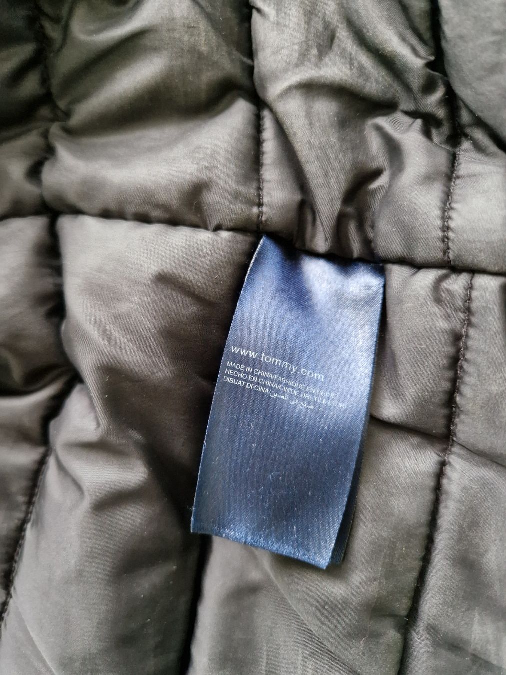 Tommy Hilfiger Jacken: Hilfiger Denim Winterjacke Herren – Gebraucht aus Eschenbach SG von SanFranciscoCalifornia 7