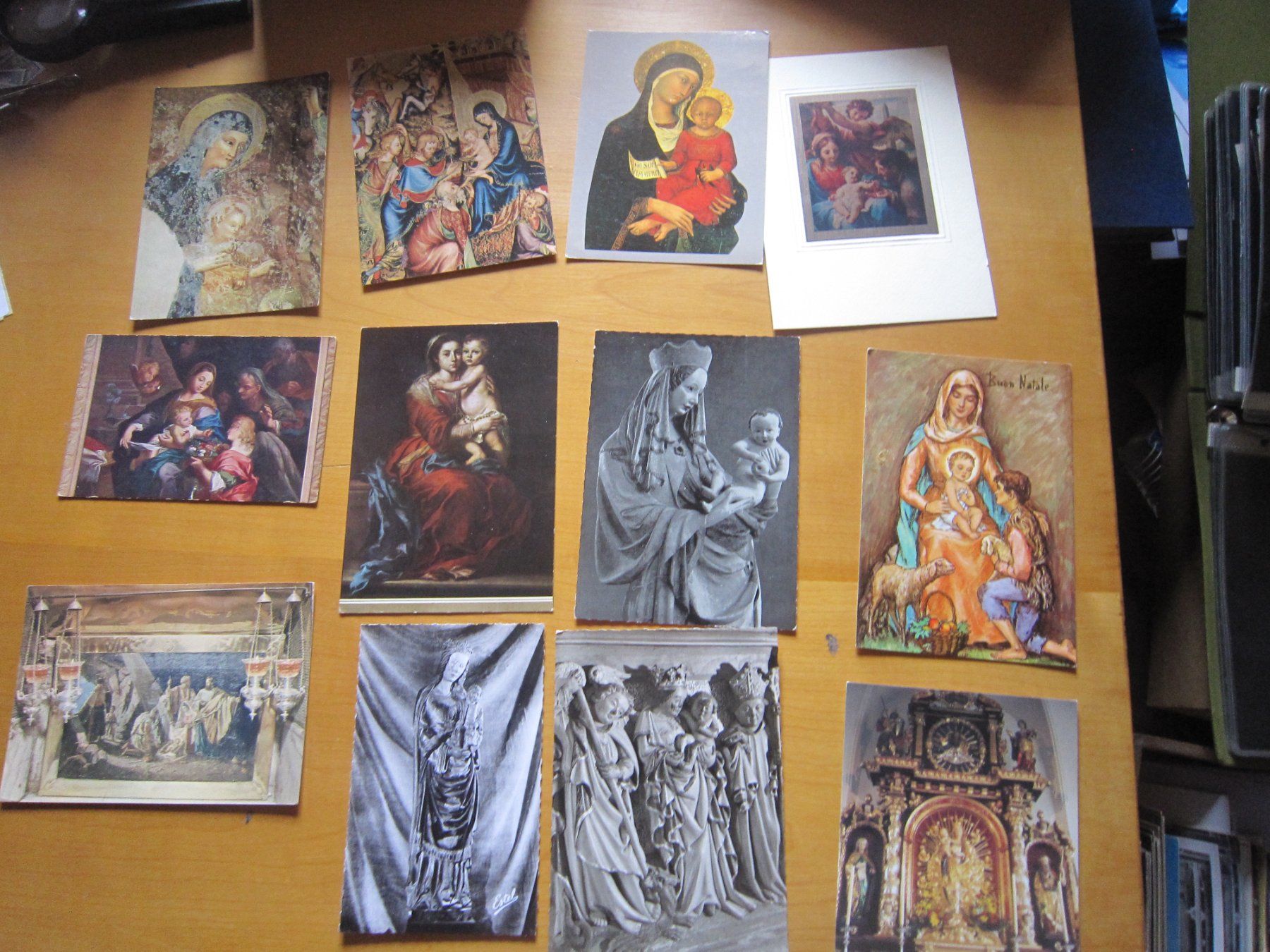 Ansichtskarten: No 17 Postkarten Madonna mit Kind – Gebraucht aus Gordola von Polentaefung