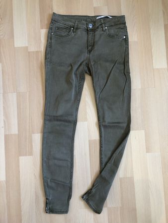 ZARA Jeans oliv 34