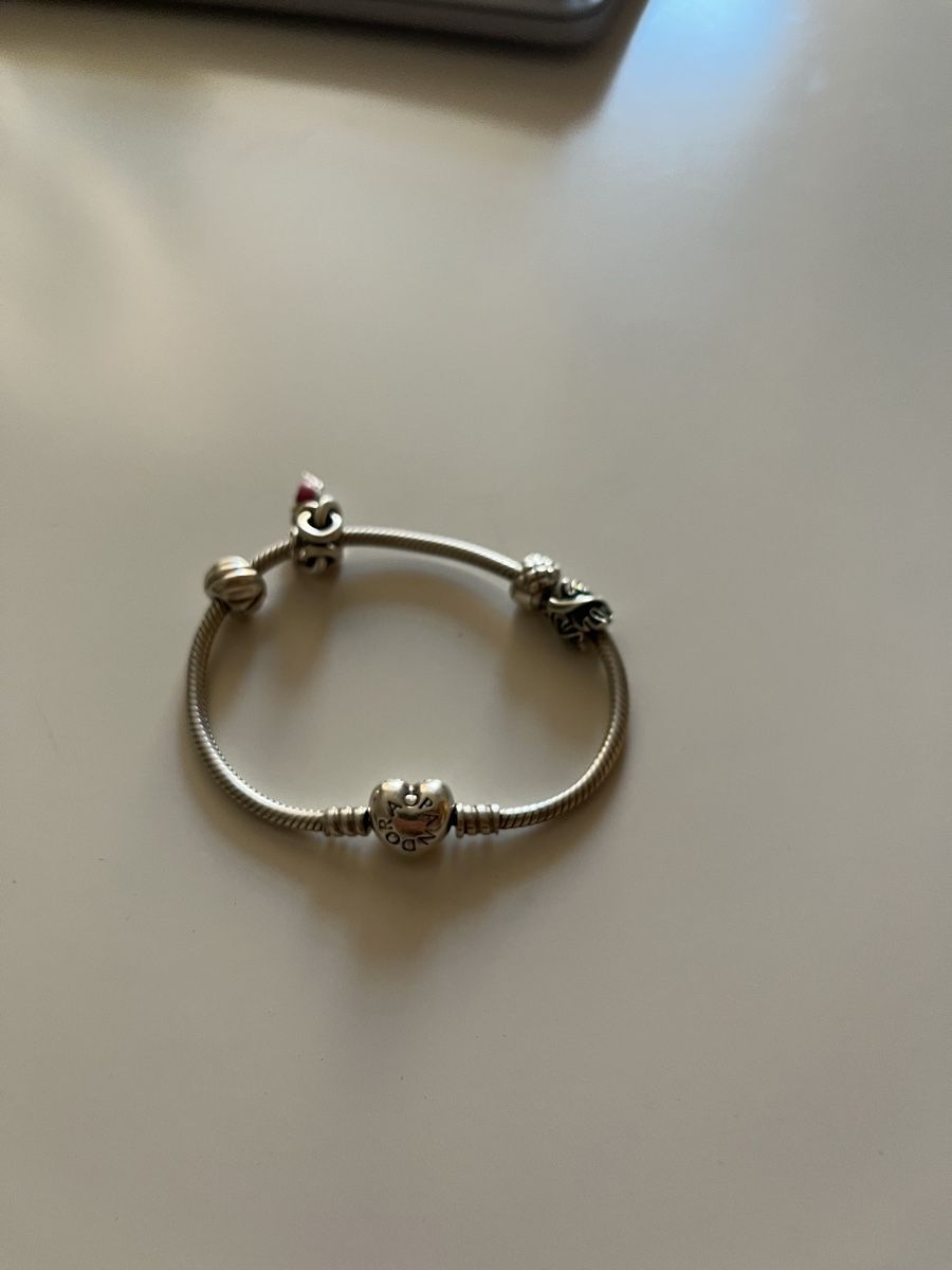 Bracciali & Braccialetti: Pandora Armband mit Charms – Usato da Zürich venduto da vitobossha 2