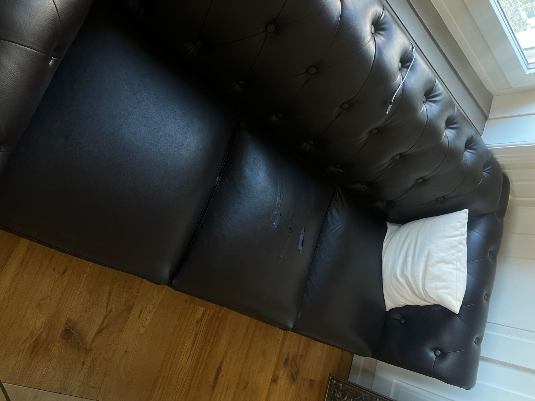 Divani: Chesterfield Sofa - Kunstleder 3-Sitzer gebraucht – Usato da St. Gallen venduto da cha_gk52 7