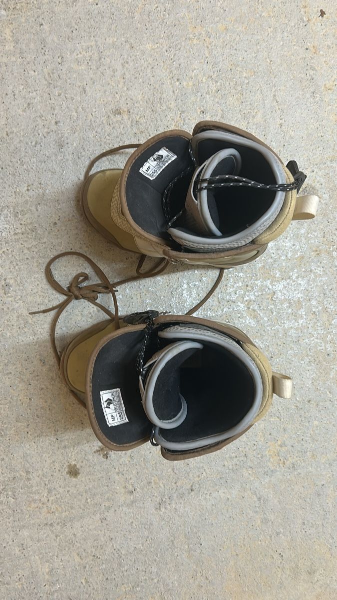 Board: Boots de snowboard – Usato da Neyruz FR venduto da vbeguelin 1