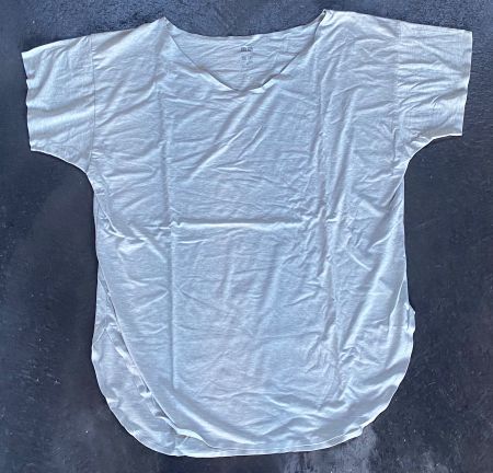 Airism T-Shirt Uniqlo M