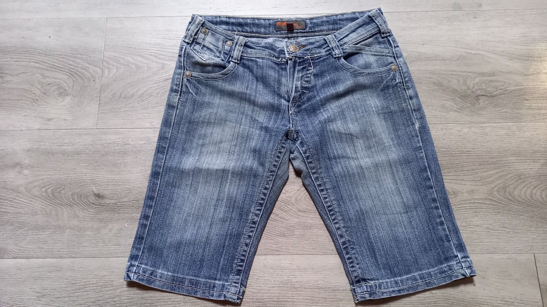 Pantaloni: M.Maggio Kurzhose  38/40 – Usato da Bätterkinden venduto da Elefantenzoo