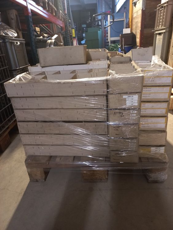 1 Posten Karton - Boxen Schachteln Lagerboxen Sichtlagerbox (Gebraucht ...