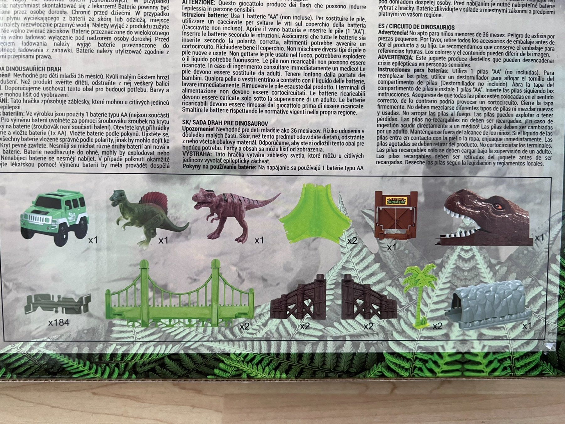 Jouets: Dinosaurier Spielbahn – Neuf avec emballage d'origine à Wildegg par Car-Mania 4