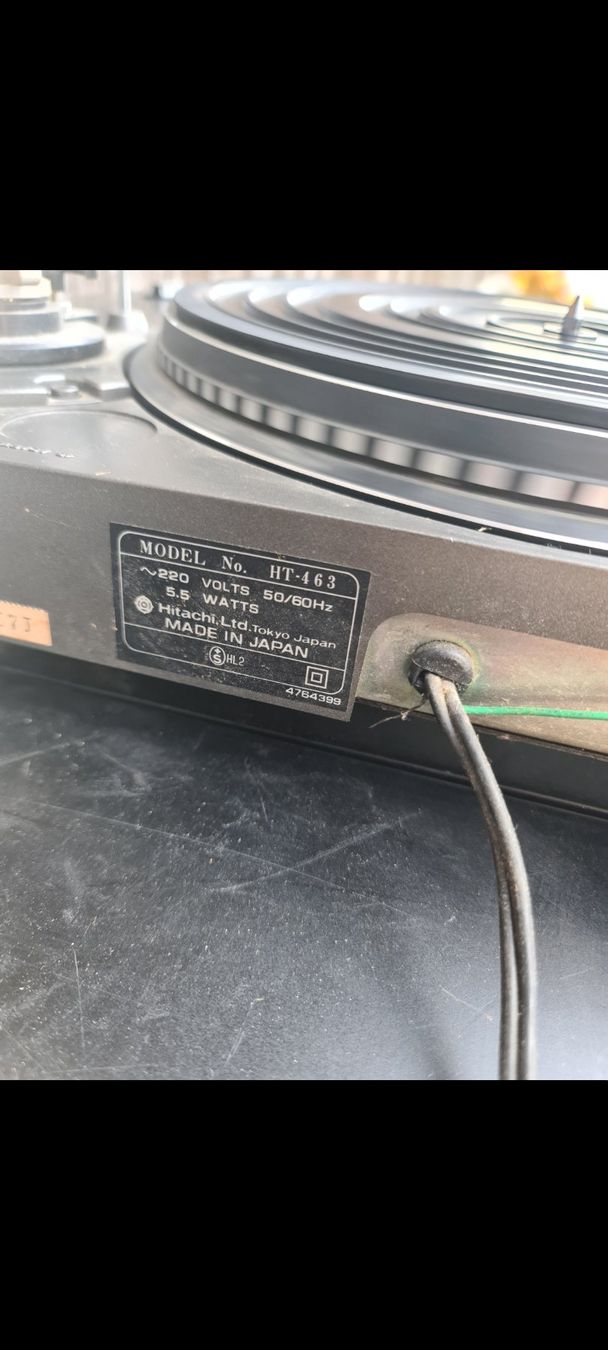 Hitachi Giradischi: Hitachi Plattenspieler HT-463 gebraucht – Usato da Niederlenz venduto da DaveDasWahnsinn 3