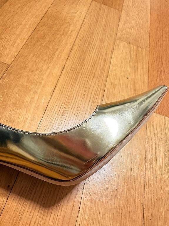 Scarpe da donna: Jimmy Choo gold pumps – Usato da Pfäffikon SZ venduto da Netiretta 4
