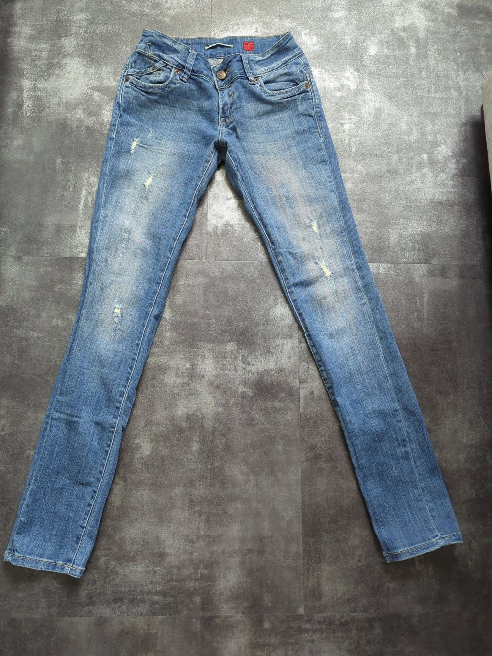S.Oliver Jeans: S. Oliver Jeans/Gr 34 – Usato da Zug venduto da sunshinestateofmind 1