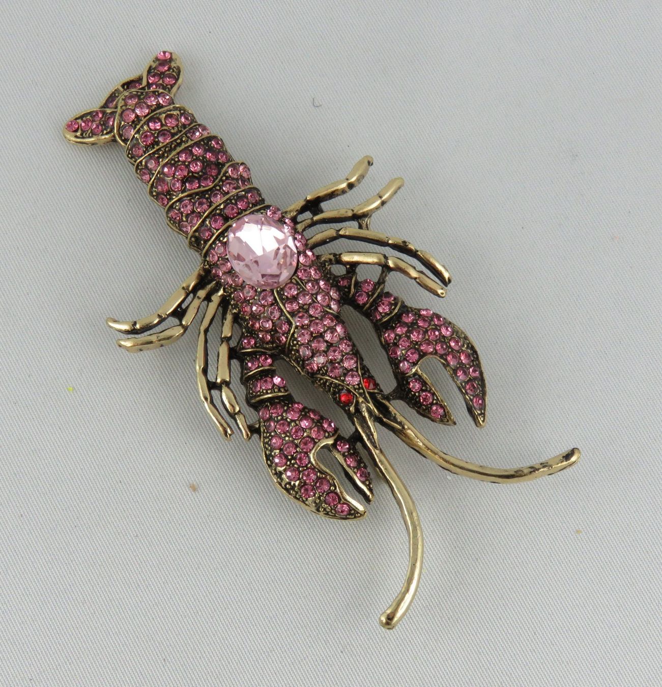 Spille & Fermagli: Brosche - HUMMER mit Glitzersteinen - 9,5x5,5cm – Nuovo e nell'imballaggio originale da Grenchen venduto da Yamahwildstar16 3