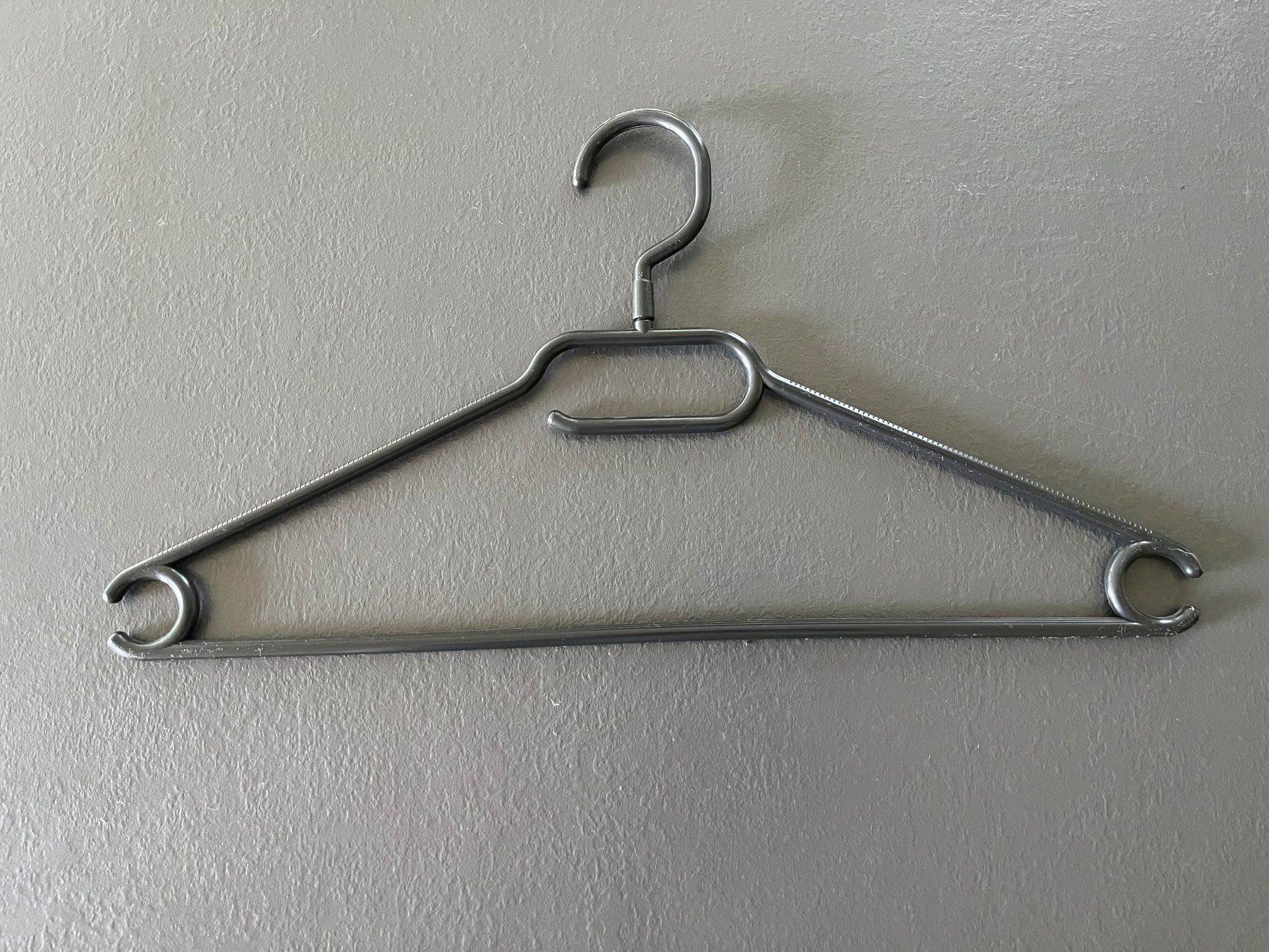Appendiabiti: 28 Kleiderbügel – Usato da Lustmühle venduto da isa_g6kl 2