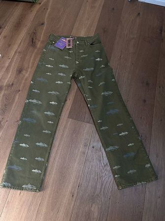 Corteiz Alcatraz Denim Jeans mit Muster Khaki