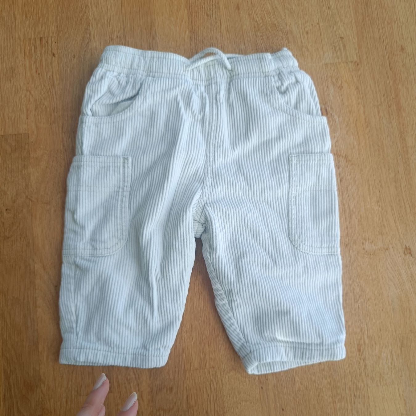 Hosen: Hose Grösse 68 – Gebraucht aus Jaberg von urig17.