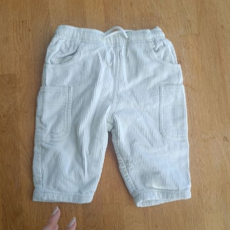 Hose Grösse 68
