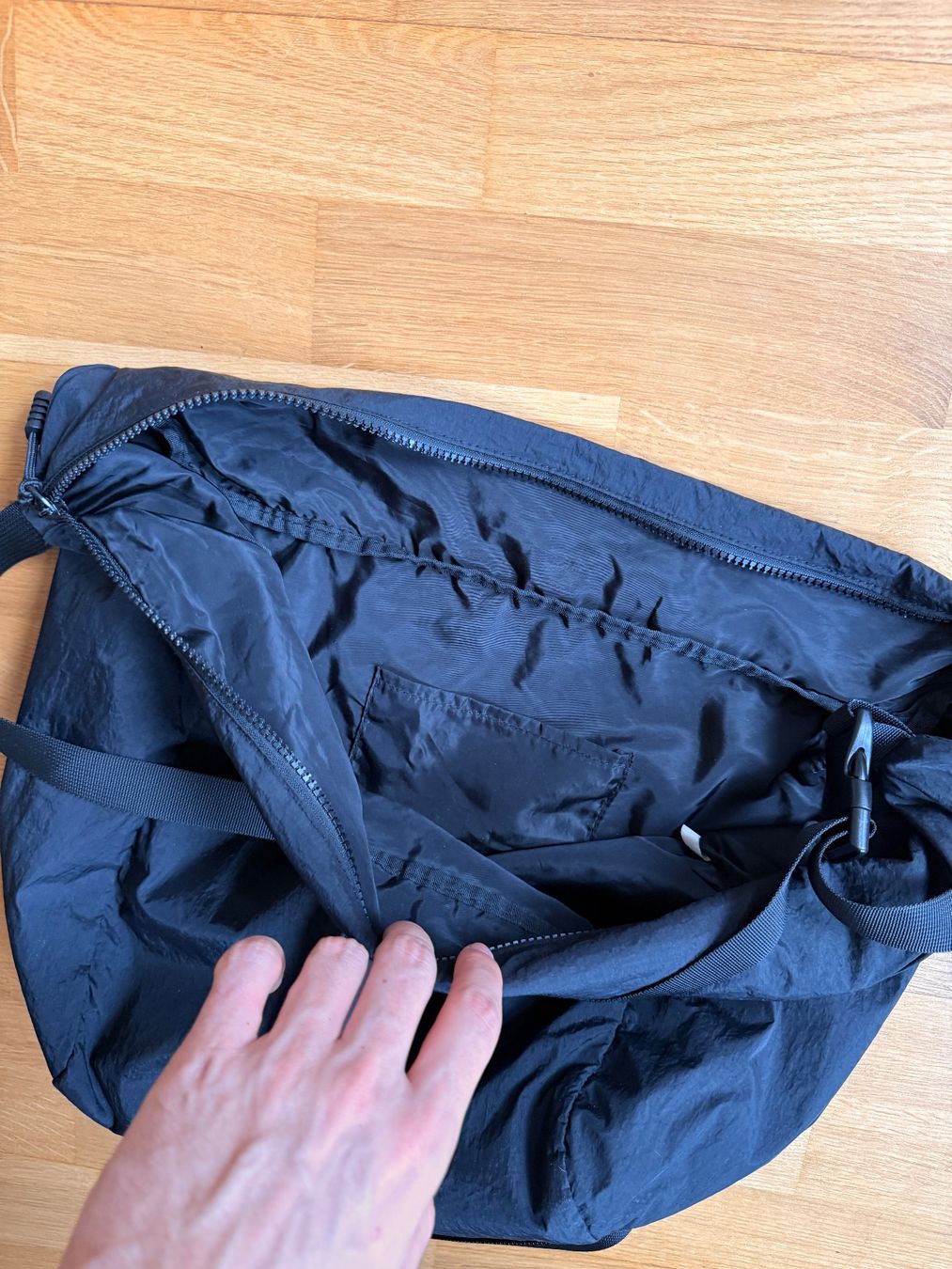 Borse: Nylon Umhängetasche – Usato da Zürich venduto da Basilou98 1