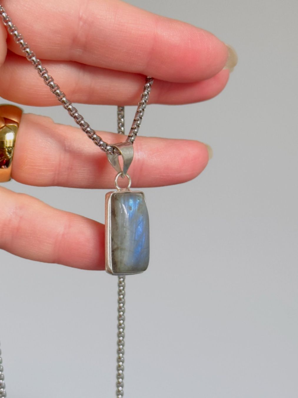 Catenine: Labradorite necklace – Nuovo e nell'imballaggio originale da Genève venduto da AGBERG 9