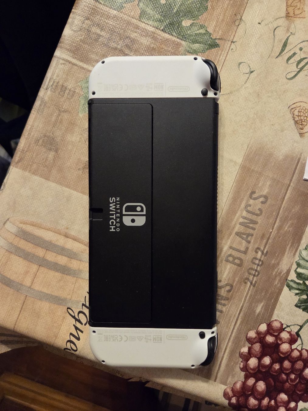 Nintendo Console: nintendo switch oled  – Usato da Biberist venduto da was_yxd6 1