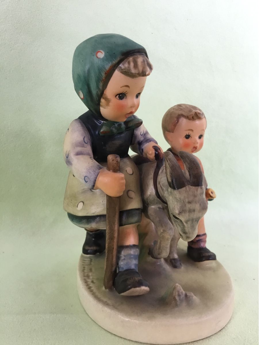 Hummel Statuette: Alte Hummel 3er Gruppe – Usato da St. Gallen venduto da chamilla 2