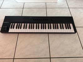 Komplete Kontrol A61 MidiKeyboard