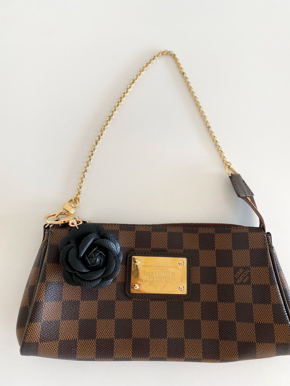 Borse da donna: Kamelie Taschenanhänger schwarz – Nuovo e nell'imballaggio originale da Kriens venduto da hannaandkiko 6