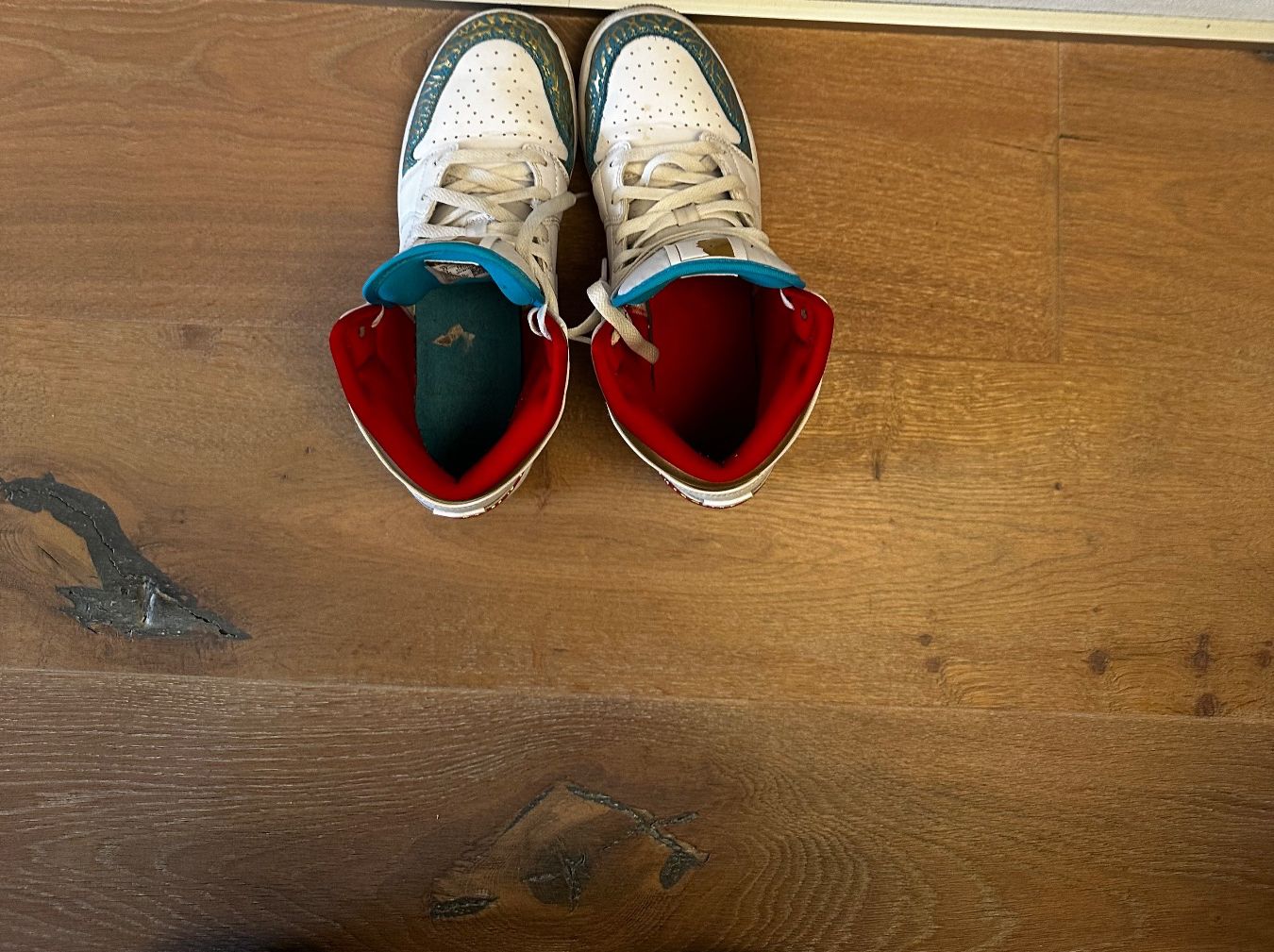 Jordan Scarpe da uomo: Jordan 1 Mid UNC to Chicago – Usato da Effretikon venduto da Pitm 2