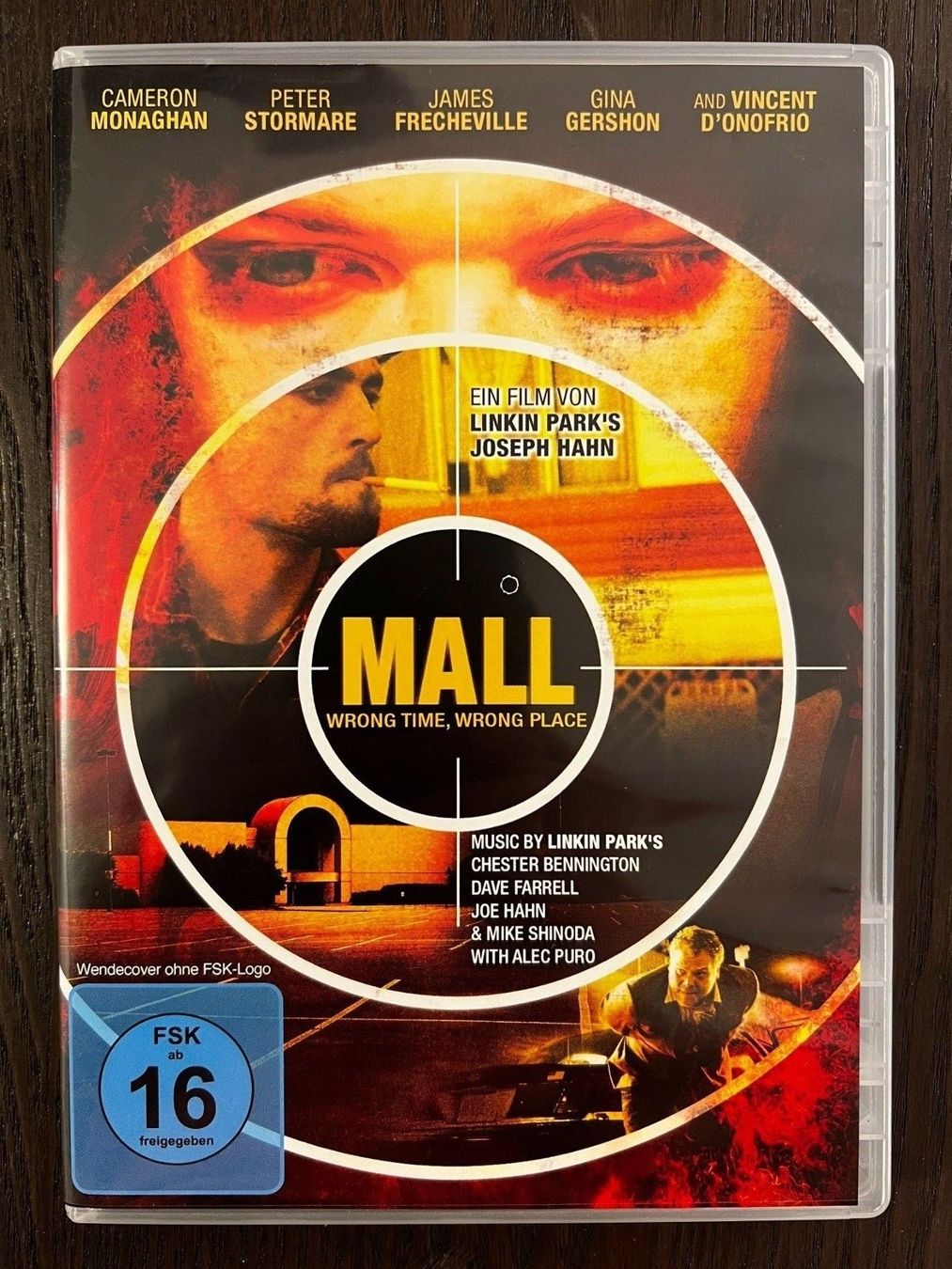 Tutti i DVDs: Mall: Wrong Time, Wrong Place – Usato da Zürich venduto da FilmFreunde