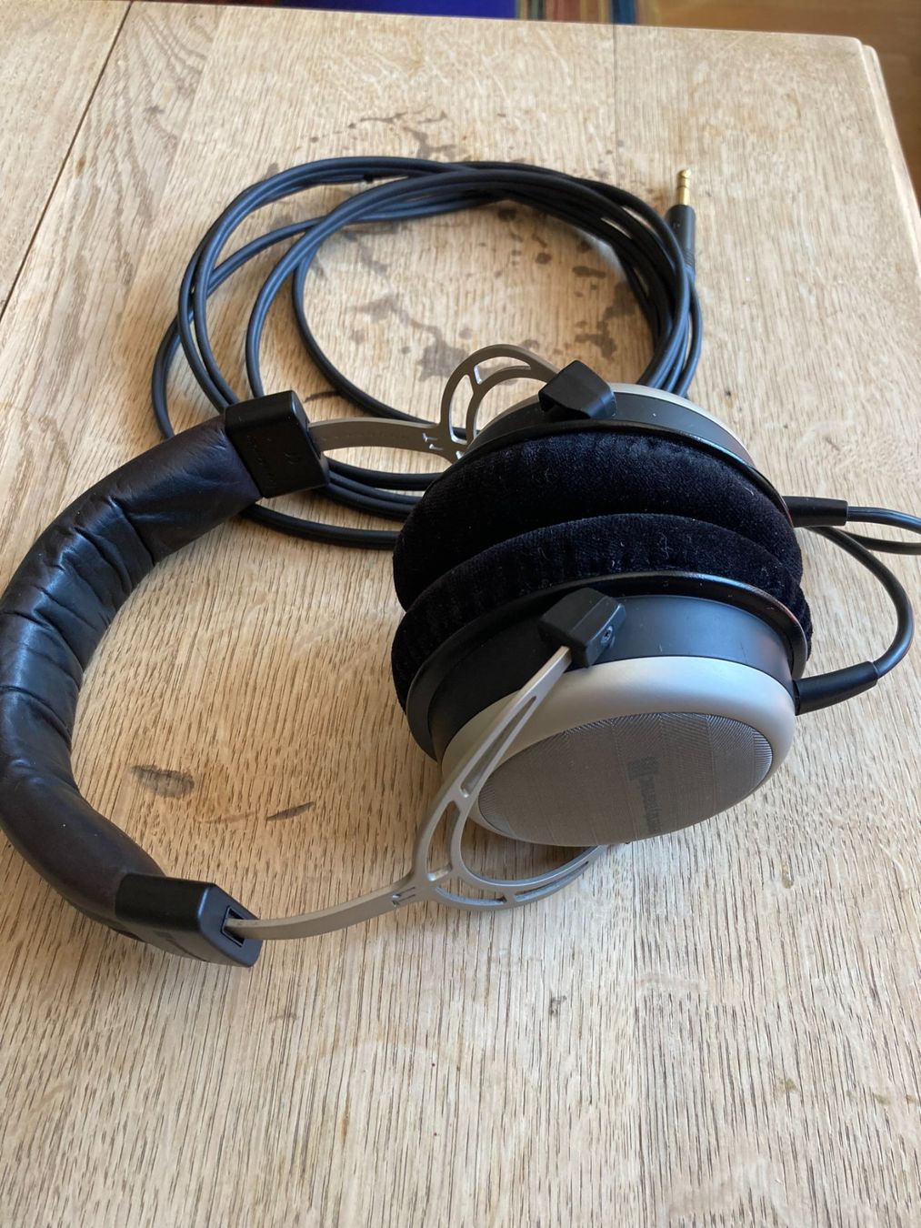 Beyerdynamic Kopfhörer: Kopfhörer Beyerdynamic T1 600 Ohm 1. Generation – Gebraucht aus zürich von Monard12 7